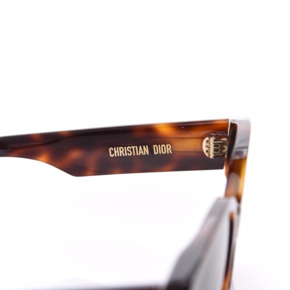 Dior
Wildior 58MM Havana Square Unisex Sunglasses - Picture 8 of 10